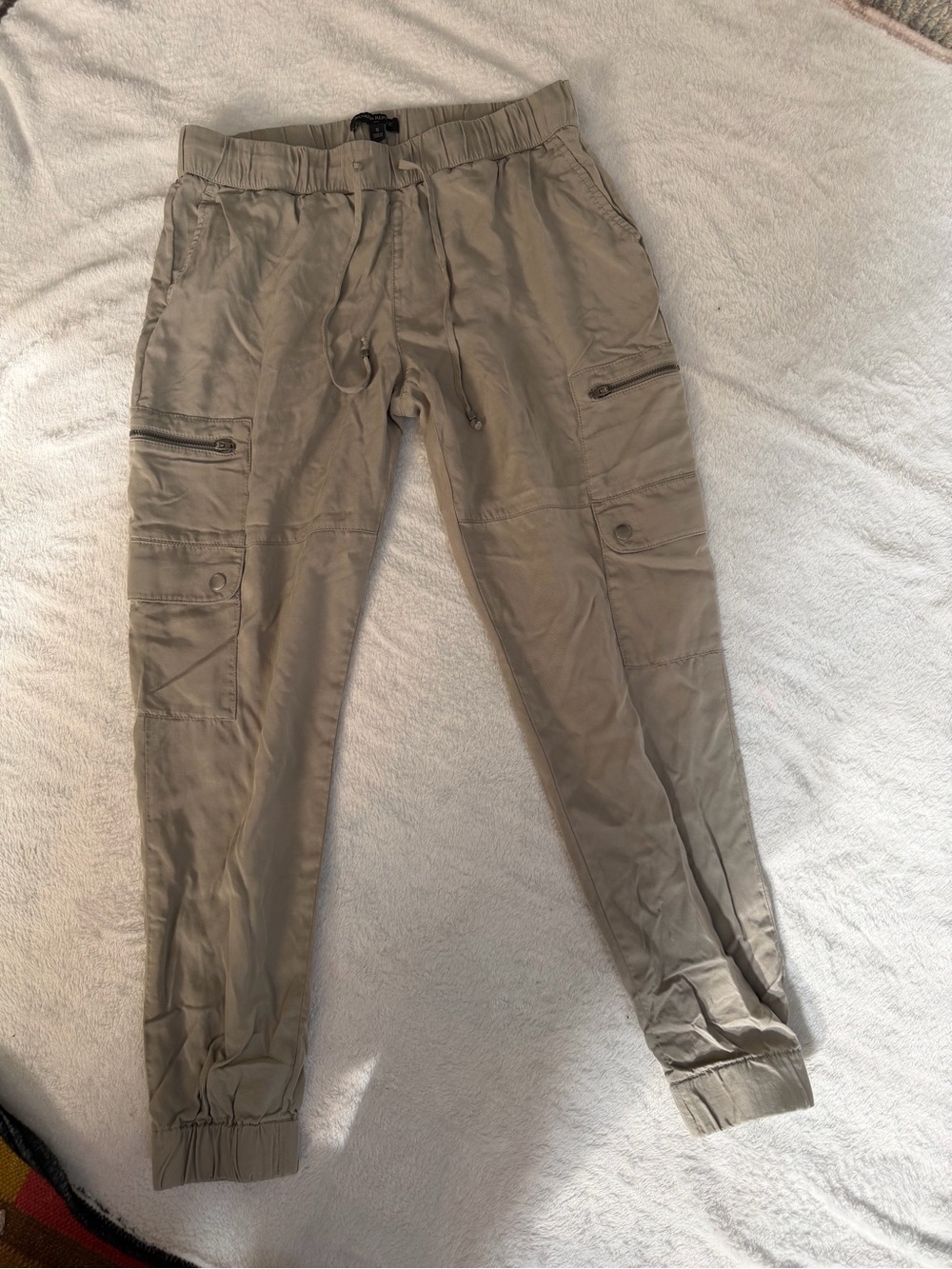Banana Republic Women’s Tencel Cargo Jogger Pants Taupe Size Small